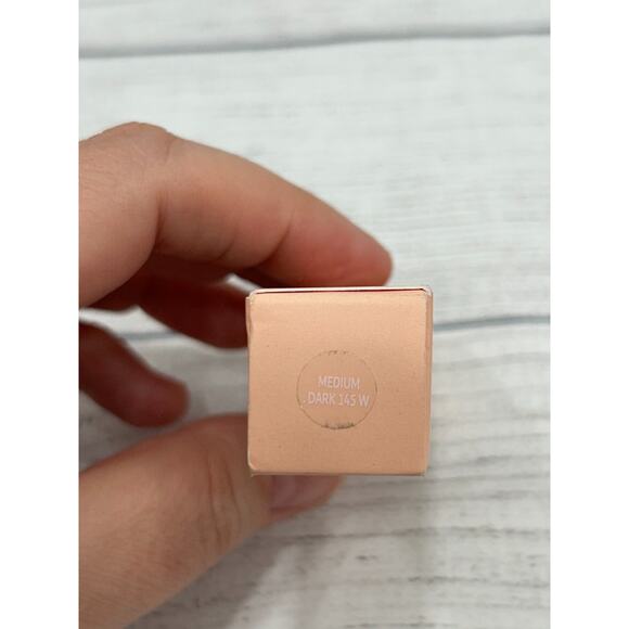 ColourPop Pretty Fresh Hyaluronic Creamy Concealer- Medium Dark 145W 6.05g New - Picture 3 of 7